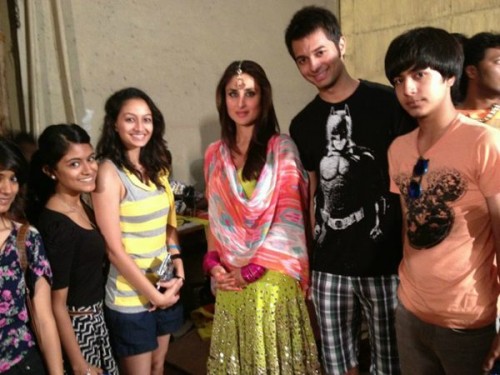 Kareena Kapoor with fans