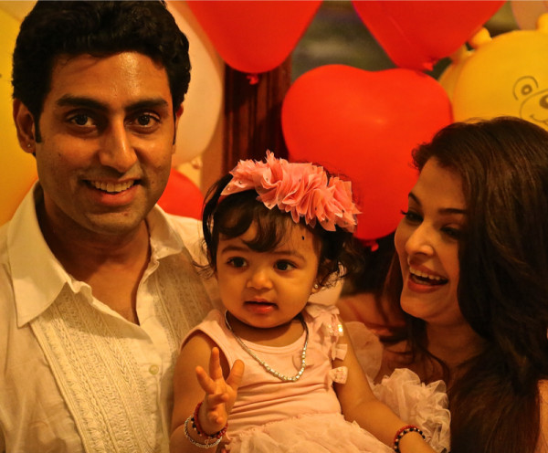 Abhishek, Aishwarya with their daughter Aaradhya