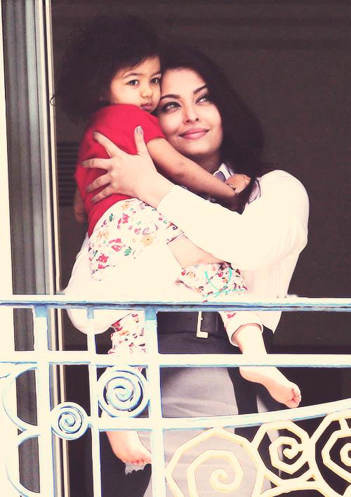 Aishwarya Rai with daughter Aaradhya on the balcony of the Hotel Martinez