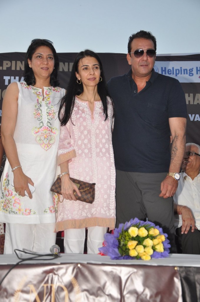 Sanjay Dutt with sisters Namrata Dutt and Priya Dutt