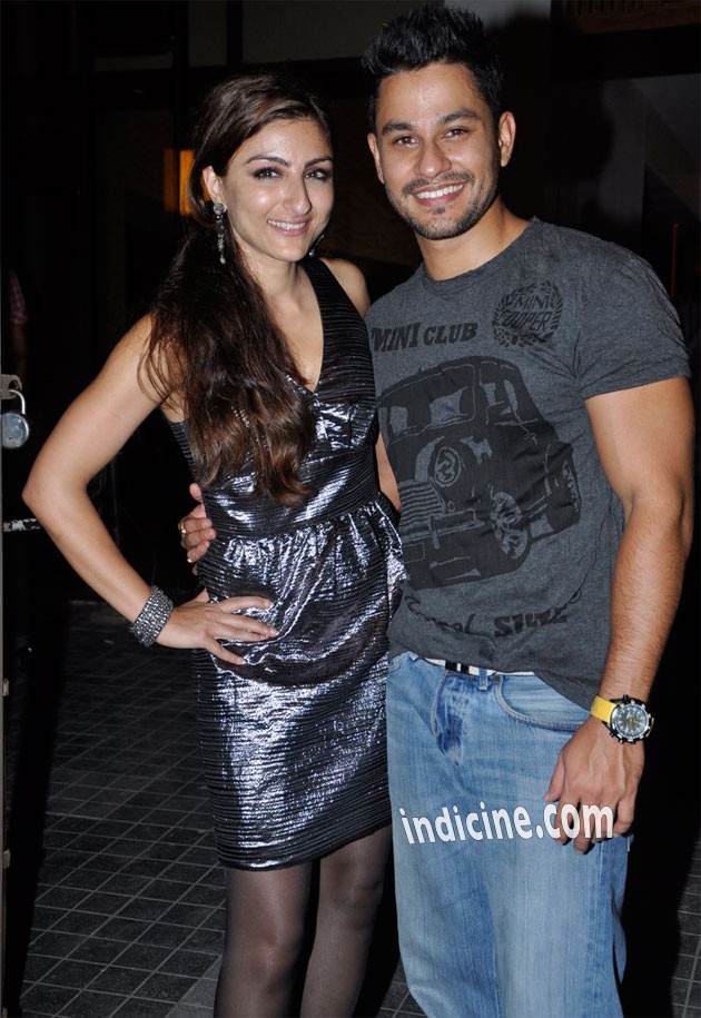 Soha Ali Khan with Kunal Khemu