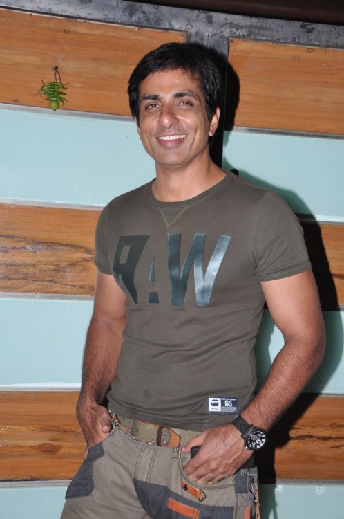 Sonu Sood at Shootout at Wadala bash