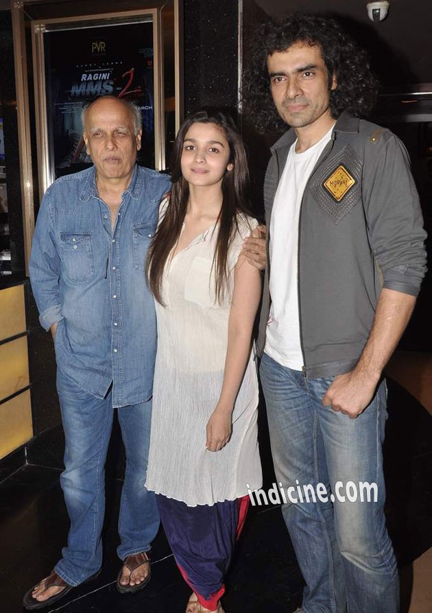 Alia Bhatt with Mahesh Bhatt and Imtiaz Ali