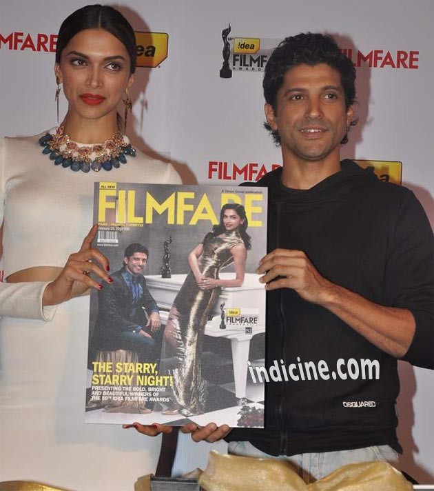 Deepika and Farhan unveil Filmfare Awards issue