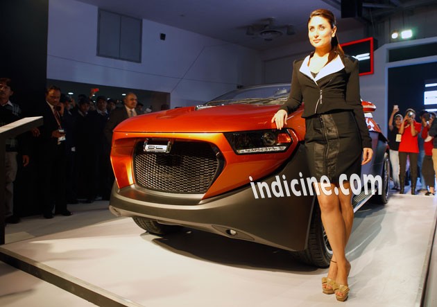 Kareena Kapoor at 2014 Indian Auto Expo