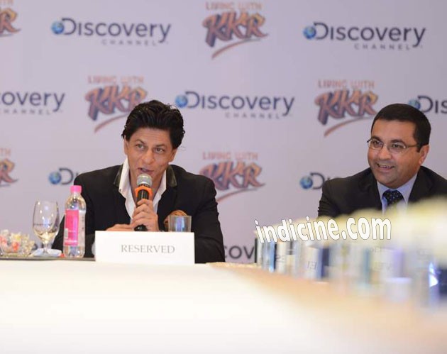 SRK unveils the show Living with KKR on Discovery