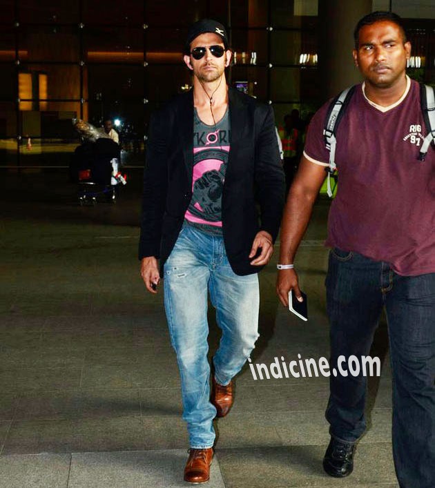 Hrithik Roshan returns from IIFA