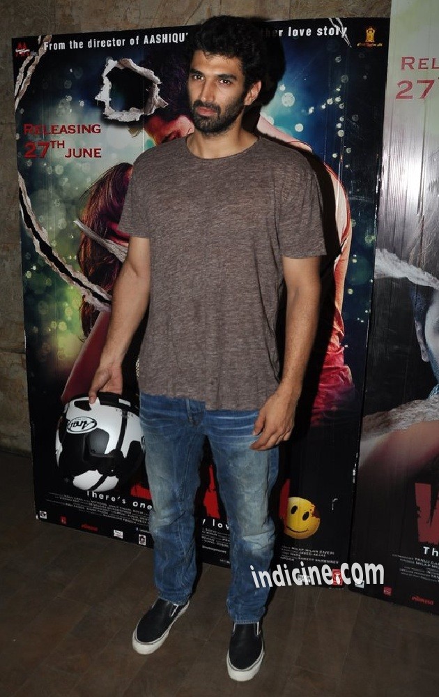 Aditya Roy Kapoor at special screening of Ek Villain