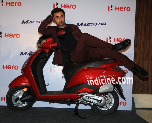 Ranbir Kapoor endorses Hero bike in Novotel