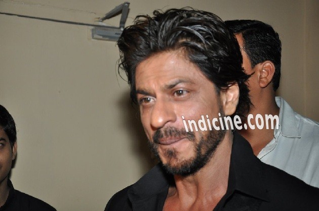 SRK talks to the media