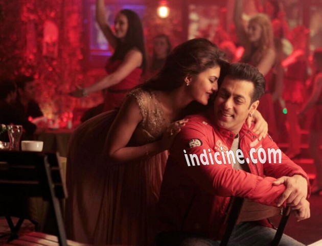 Salman Khan, Jacqueline Fernandez - Hangover song from Kick