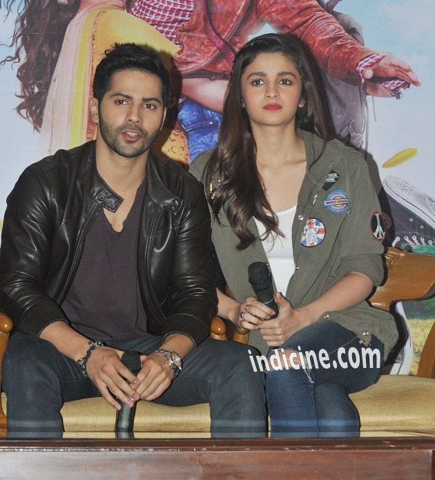 Varun Dhawan with Alia Bhatt - Humpty Sharma Ki Dulhania Kolkata press meet