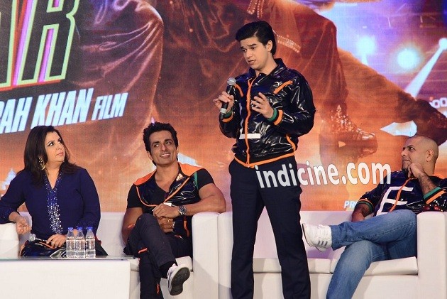 Farah Khan, Sonu Sood, Vivaan Shah and Vishal Dadlani