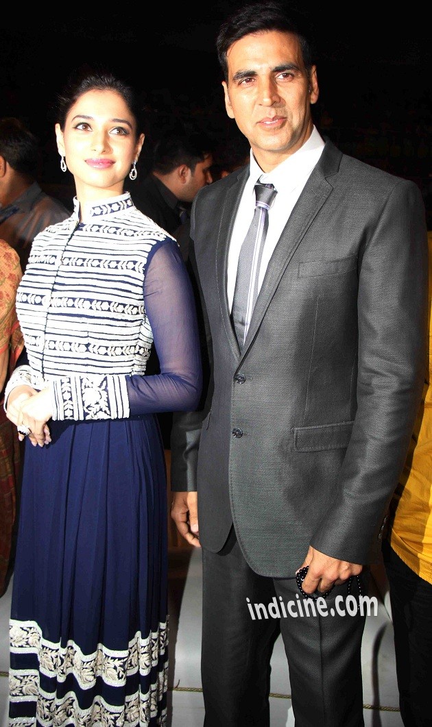 Tamanna Bhatia, Akshay Kumar at Entertainment  premiere