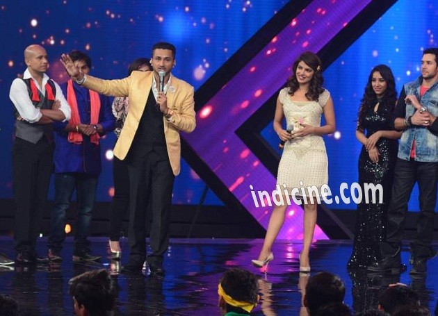 Yo Yo Honey Singh and Priyanka Chopra on the sets of India's Raw Star show