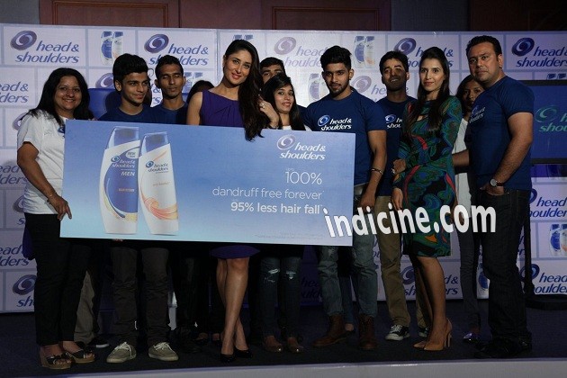 Kareena Kapoor Khan unveils new range of shampoo brand