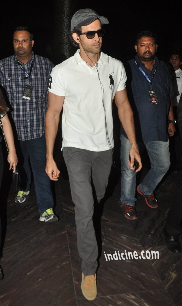 Hrithik snapped at Suburban Hotel