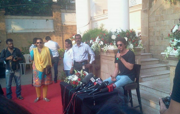 Shahrukh Khan during his birthday press meet at Mannat