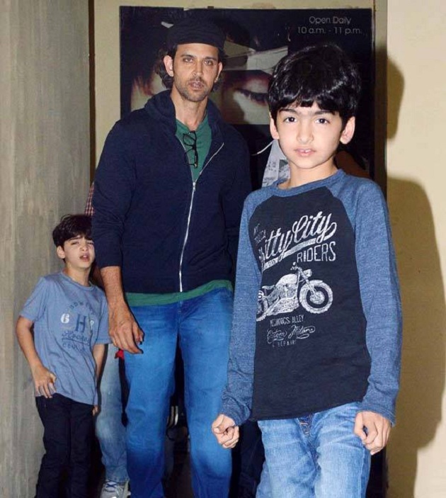 Hrithik Roshan with his kids Hrehaan and Hridhaan