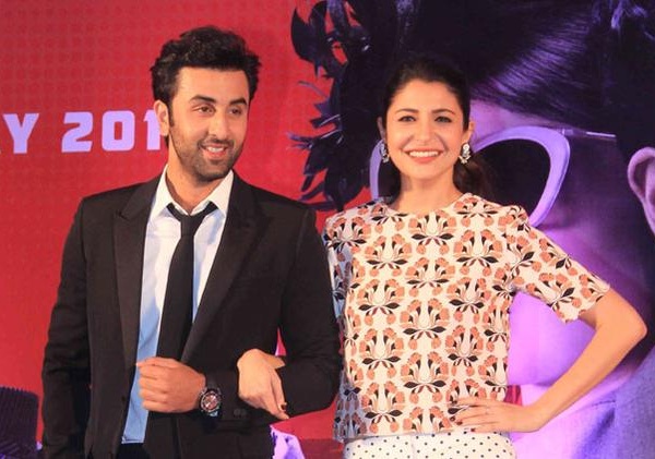 Ranbir Kapoor, Anushka Sharma unveil second trailer of Bombay Velvet