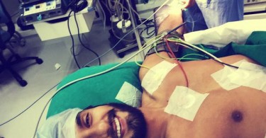 Ranveer Singh tweets live while undergoing surgery