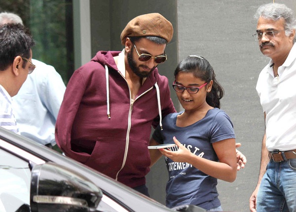 Ranveer Singh with fan