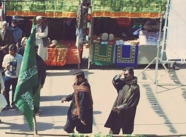 Salman Khan Nawazuddin Siddiqui on the sets of Bajrangi Bhaijaan