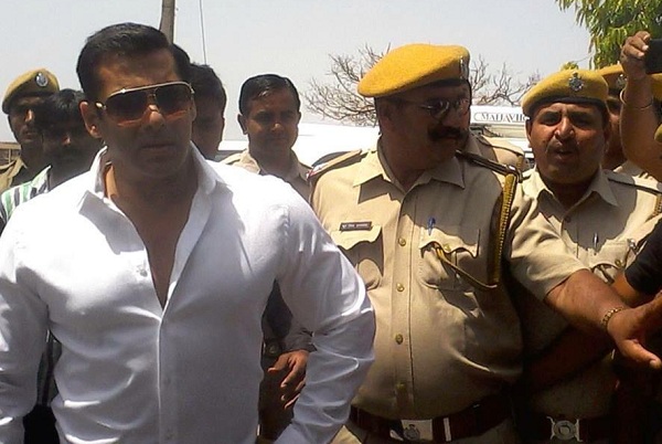 Salman Khan shooting for Prem Ratan Dhan Payo in Chittor, Udaipur
