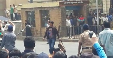 Shahrukh Khan shooting for Fan at Chawl, Mumbai