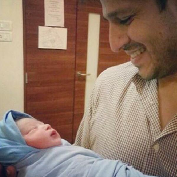 Vivek Oberoi with his new born baby