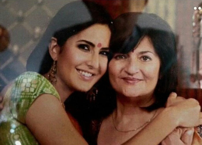 http://www.indicine.com/img/2015/11/Katrina-Kaif-on-sets-of-Baar-Baar-Dekho.jpg