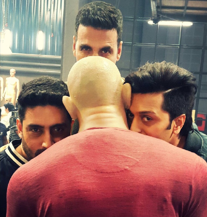 Akshay Kumar, Abhishek Bachchan Riteish Deshmukh on the sets of Housefull 3