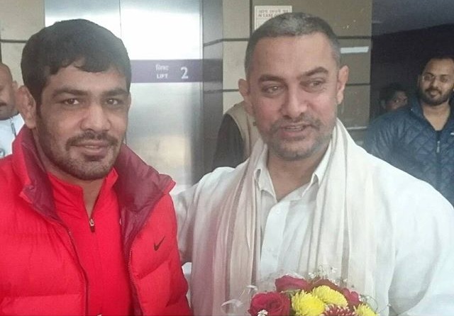Aamir Khan with Sushil Kumar
