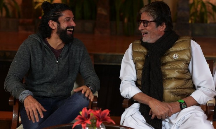 Amitabh Bachchan with Farhan Akhtar at Wazir Press Meet