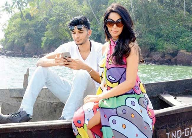 Mallika Sherawat in a music video with New York-based artiste Dasu