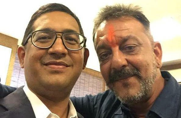 Sanjay Dutt's first selfie post his release from the Pune's Yerwada jail