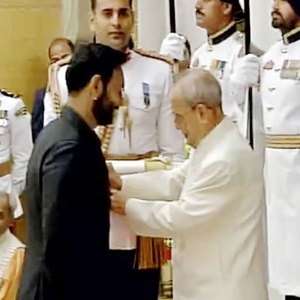 Ajay Devgn receives Padma Shri award for contribution in the field of cinema