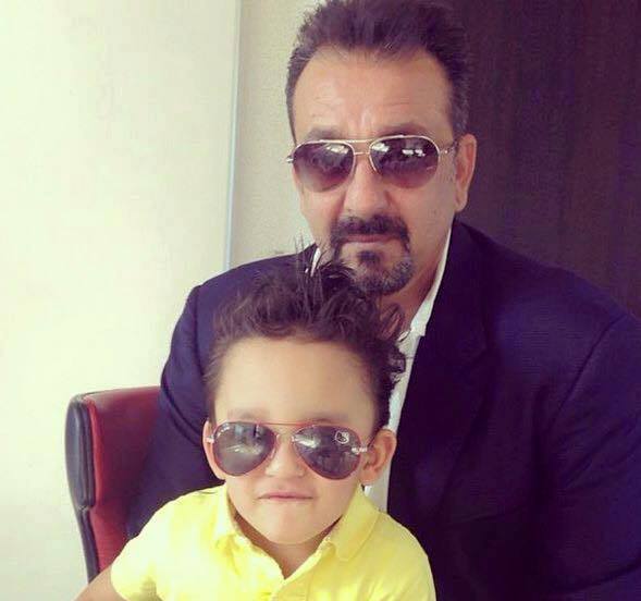 Sanjay Dutt with his son Shahraan