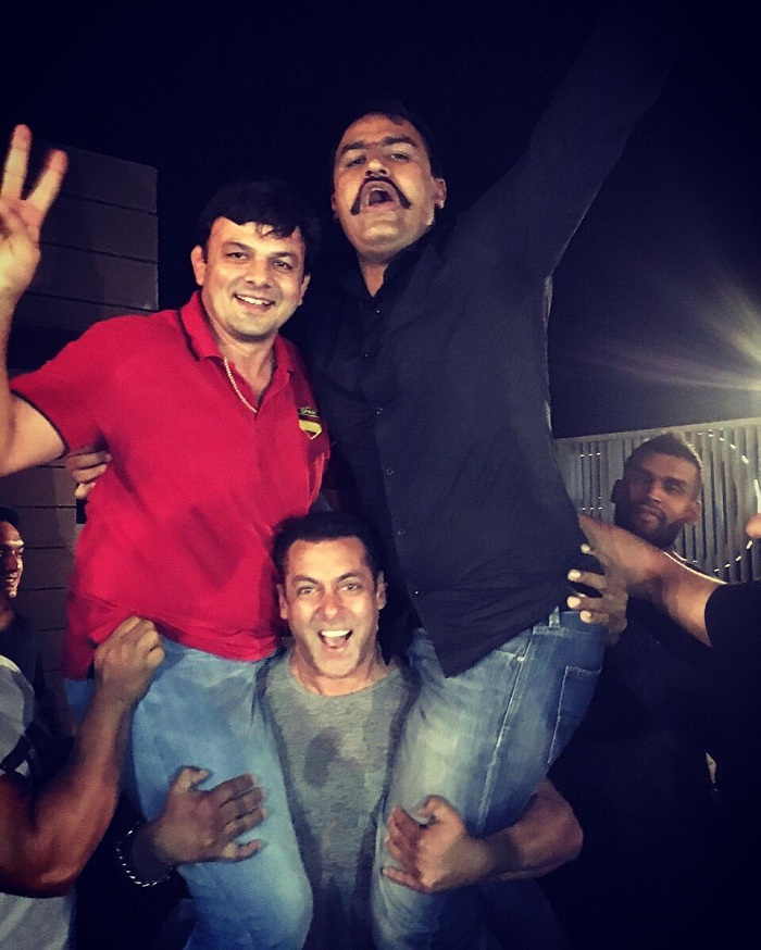Salman Khan lifts Kesari Jagdish Kaliraman and Jagdish Kaliraman