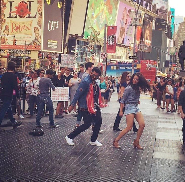 Shraddha, Arjun Kapoor shooting Half Girlfriend at Times Square