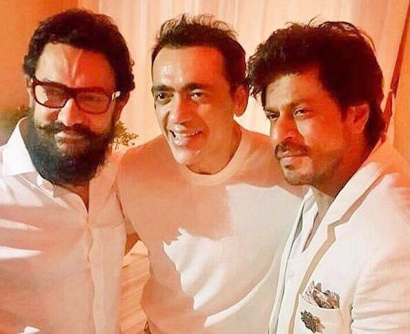 Aamir Khan, Shahrukh Khan at Ajay Bijli's birthday bash