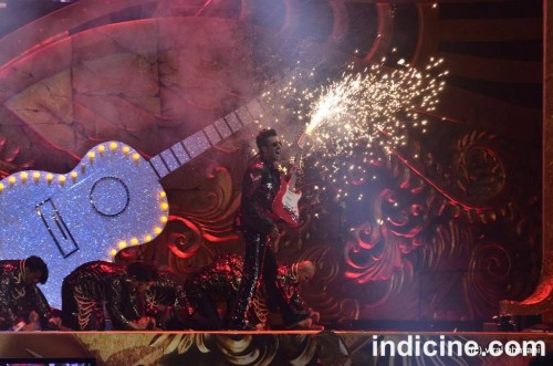 Ranbir makes a grand entry