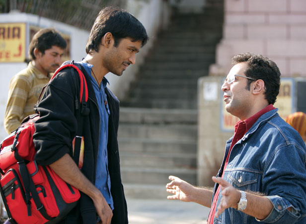 Dhanush with director Anand L Rai - Raanjhnaa