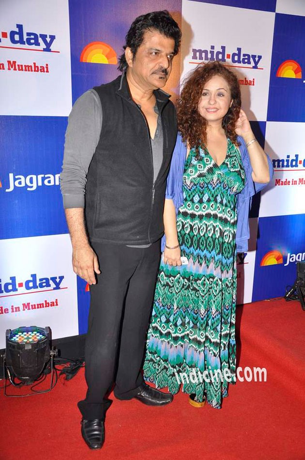 Rajesh Khattar with wife Vandna