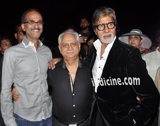 Amitabh Bachchan with Rohan Sippy and Ramesh Sippy