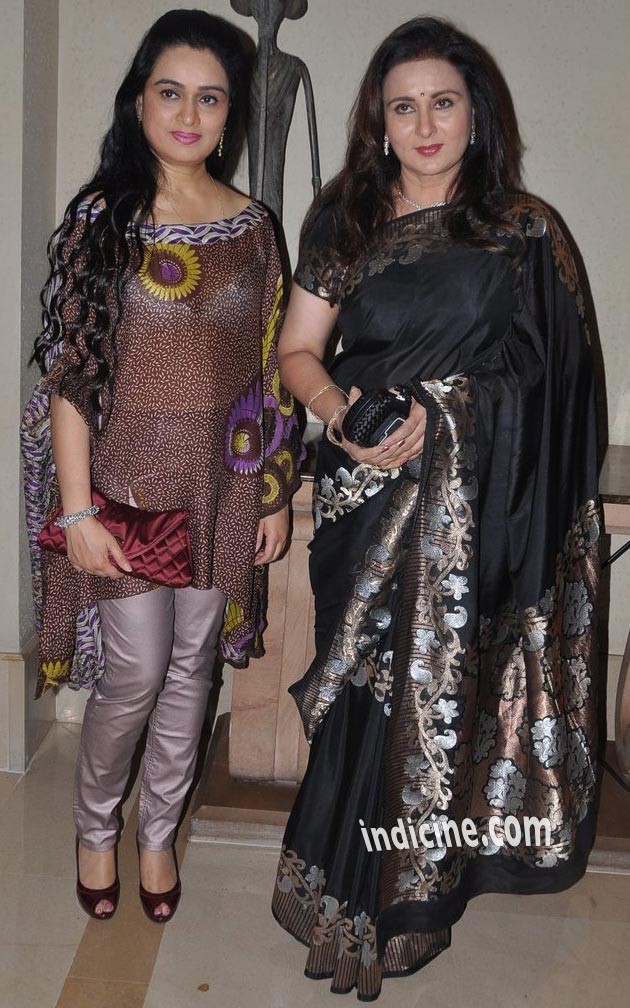 Padmini Kolhapure with Poonam Dhillon