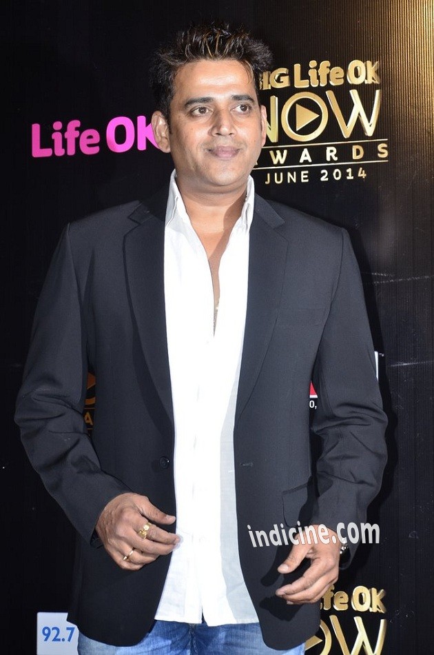 Ravi Kishan at Big Life OK Now Awards