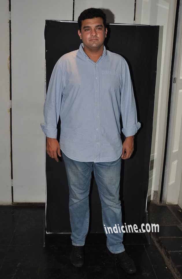 Siddharth Roy Kapur at Amit Sadh's birthday bash