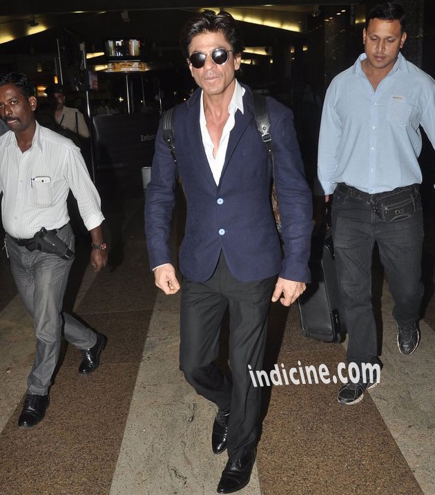 Shahrukh Khan at the airport