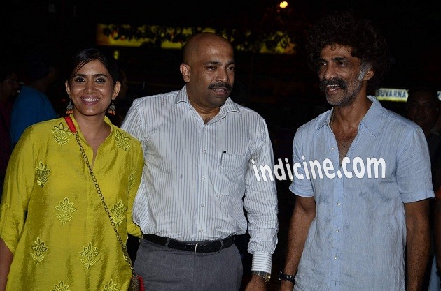 Sonali Kulkarni, Nachiket Pantvaidya and Makrand Deshpande